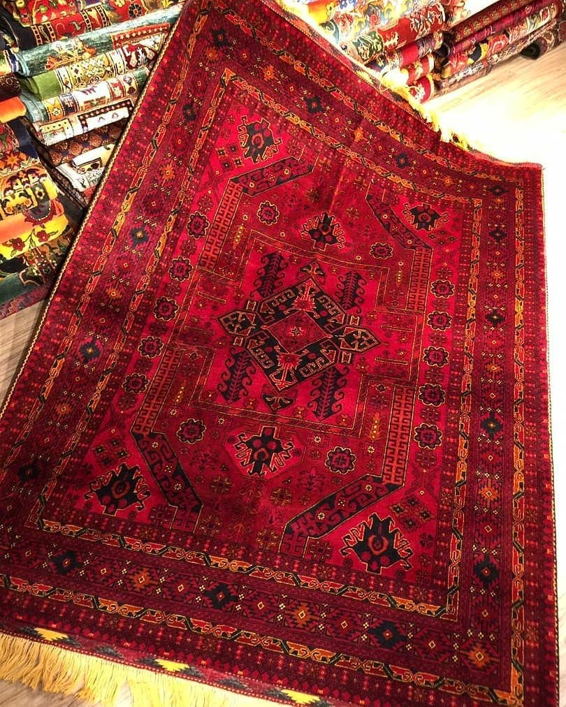 Persian rugs Abu Dhabi