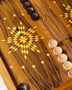 Introducing exquisite backgammon