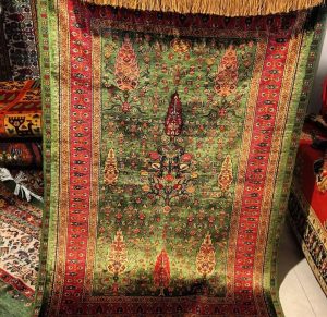 outs Persian carpets